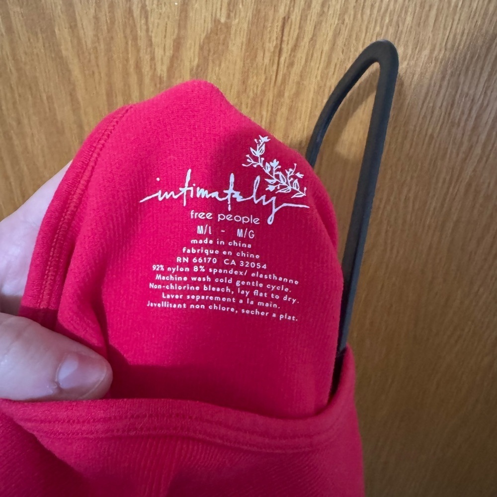 NWOT intimately free people hot pink Sleeveless Top - Picture 4 of 4